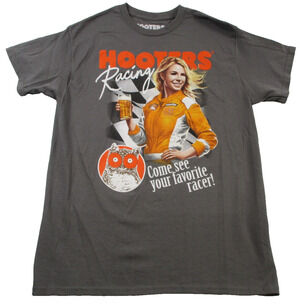 Hooters Racing Shirt Mens Medium Gray Come See Your Favorite Racer Tee 1356-57